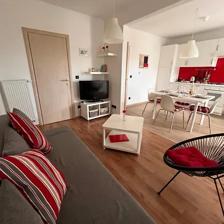 アパート Danica & Mario *