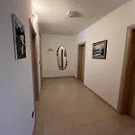 Danica & Mario Διαμέρισμα Πόρετς