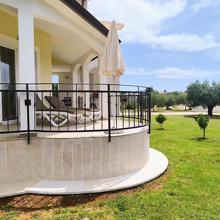 Danica & Mario Διαμέρισμα Πόρετς